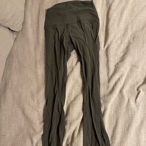 Lululemon olive green align leggings